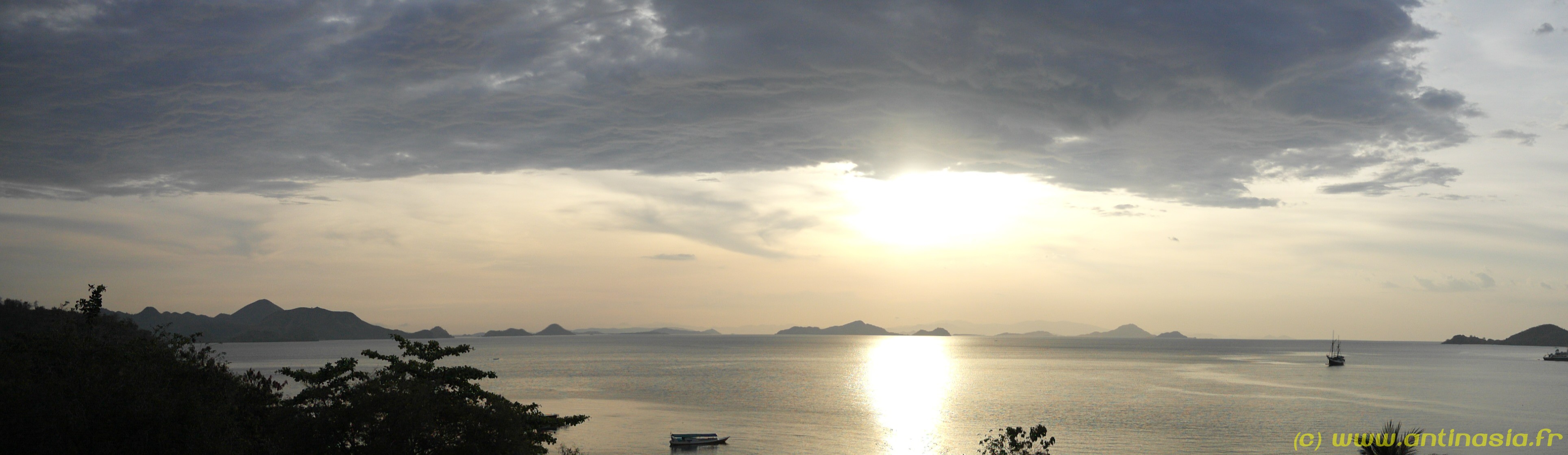 Indonesie Flores - 2013-10 - Laprima - Coucher-de-Soleil