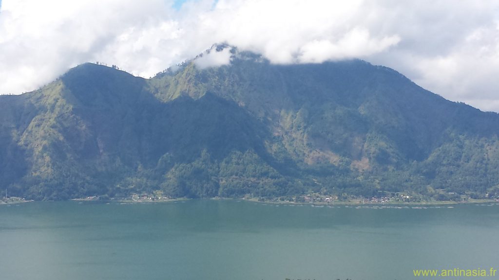 2014 - Gunung Batur - Lac Batur vu du Gunung Batur